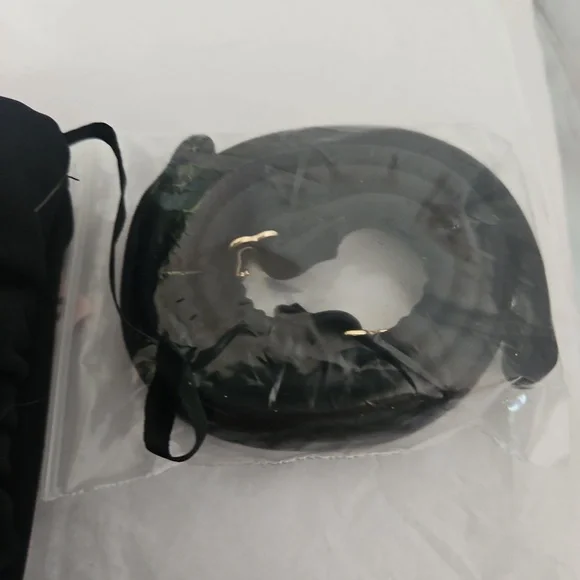 NWT Victoria Secret Black Strappy Bikini Set Top Size M Bottoms size S - Picture 5 of 17